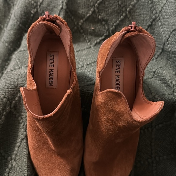 Tan Leather Steve Madden Booties - Size 6.5 - Picture 4 of 12